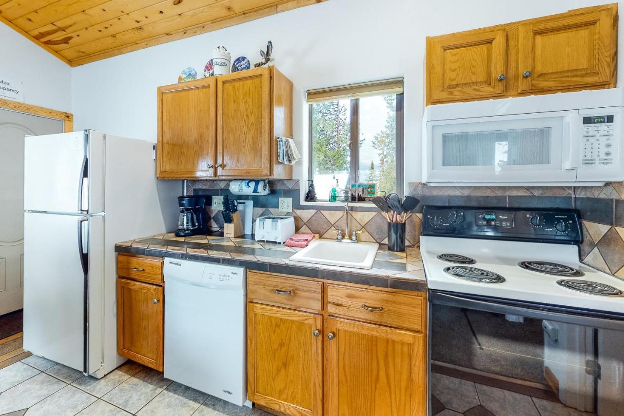 ヨセミテ・ウェスト Yosemite Woodsヴィラ 部屋 写真